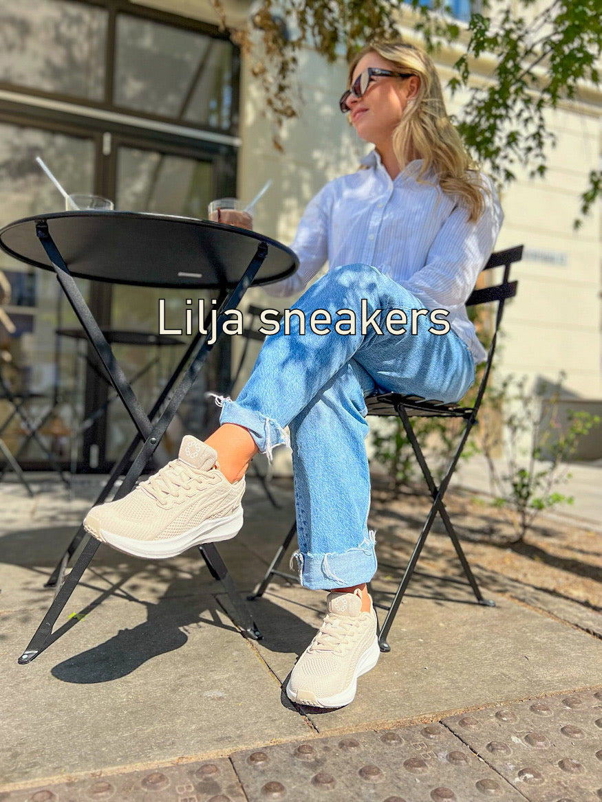 Lilja og Joy sneakers