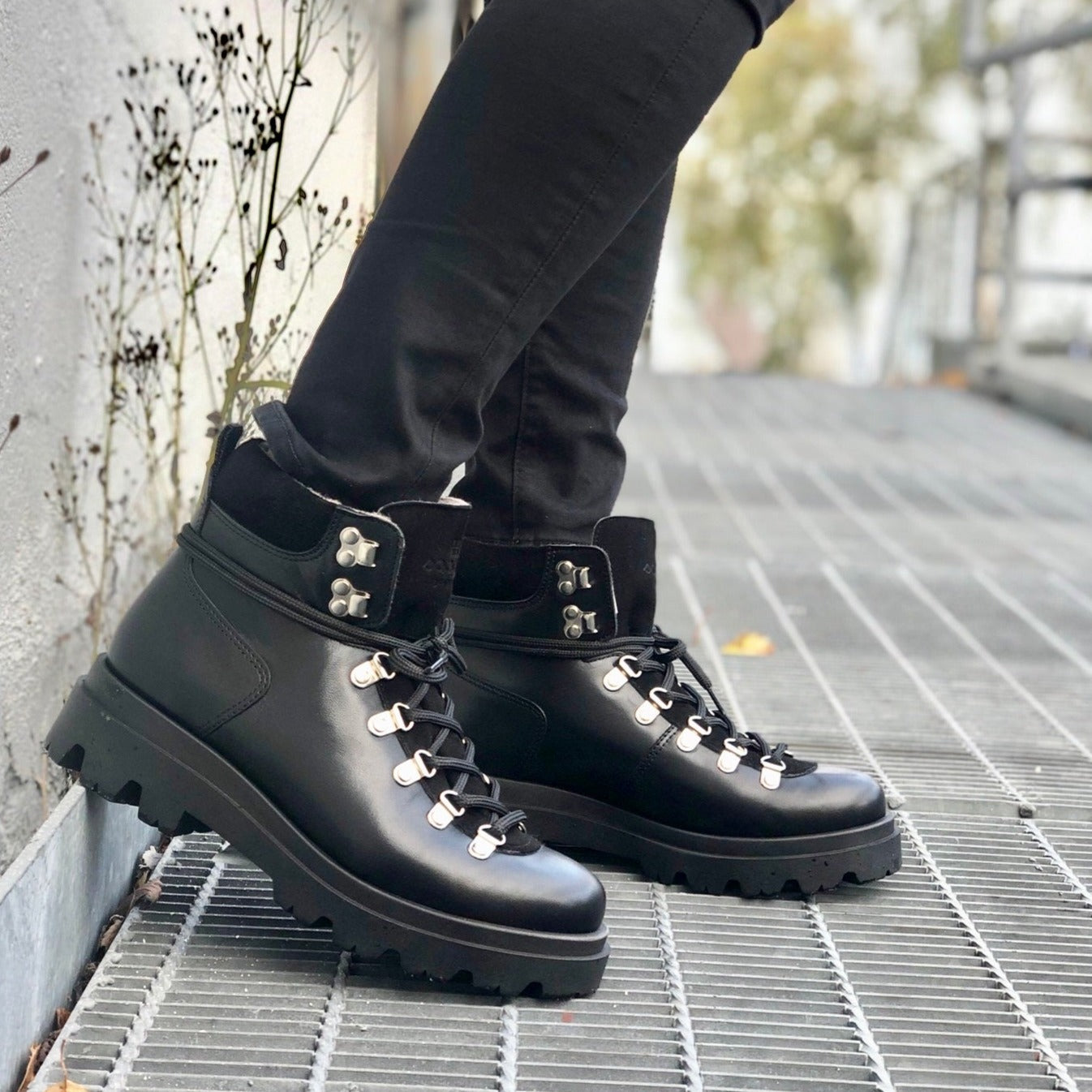 Black hotsell indy boots