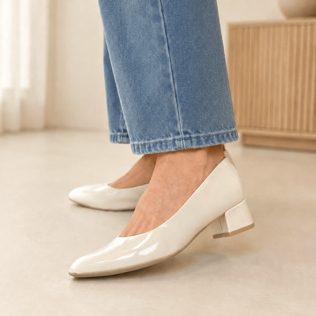 Sapatos Pumps Taya pumps | Offwhite lakk