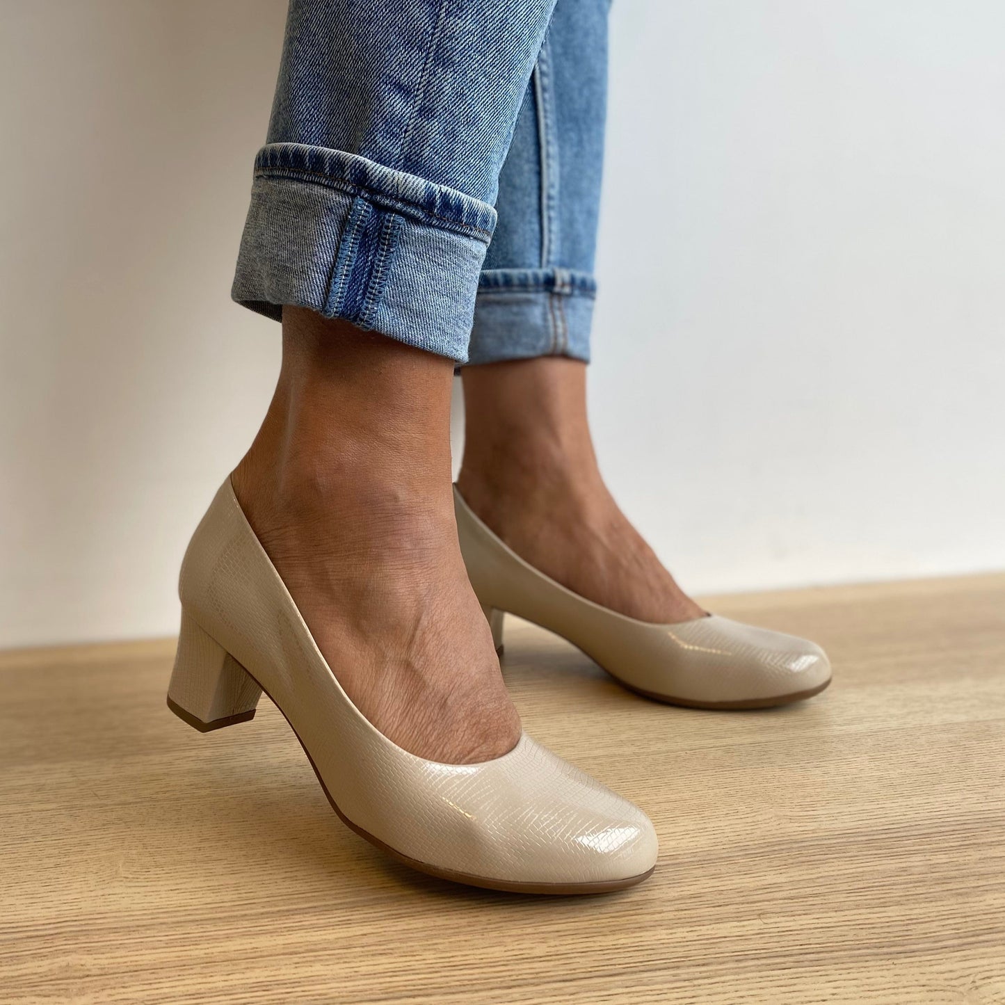 Piccadilly Pumps Klassisk pumps Beige Sapatos