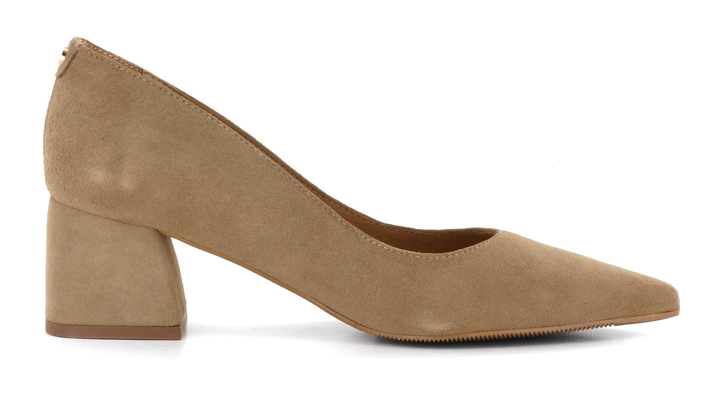 Sapatos Pumps Saga pumps Beige Sapatos