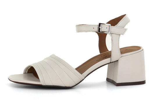 Sapatos W Mokkasiner Pisa sandal Offwhite Sapatos